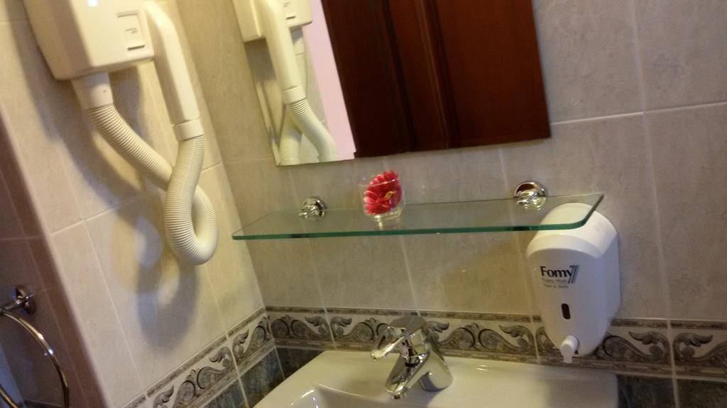 Family Hotel Elegance Arbanasi Ngoại thất bức ảnh