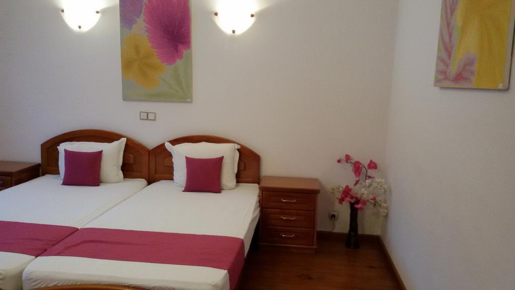 Family Hotel Elegance Arbanasi Ngoại thất bức ảnh