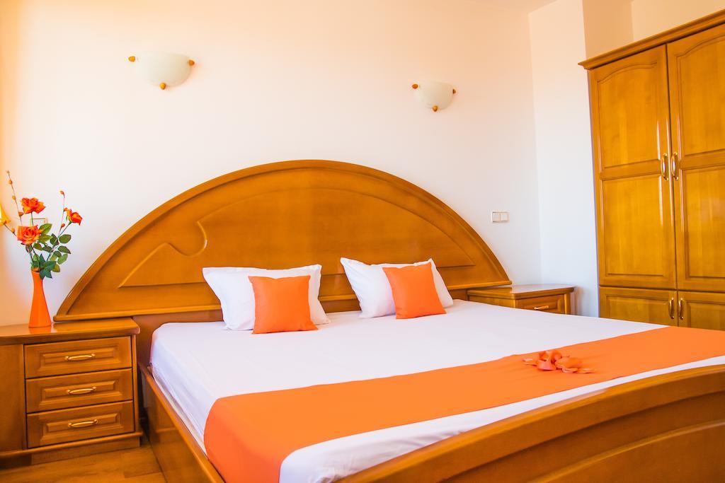 Family Hotel Elegance Arbanasi Phòng bức ảnh